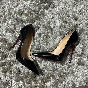 Christian Louboutin So Kate Black Patent size 35.5